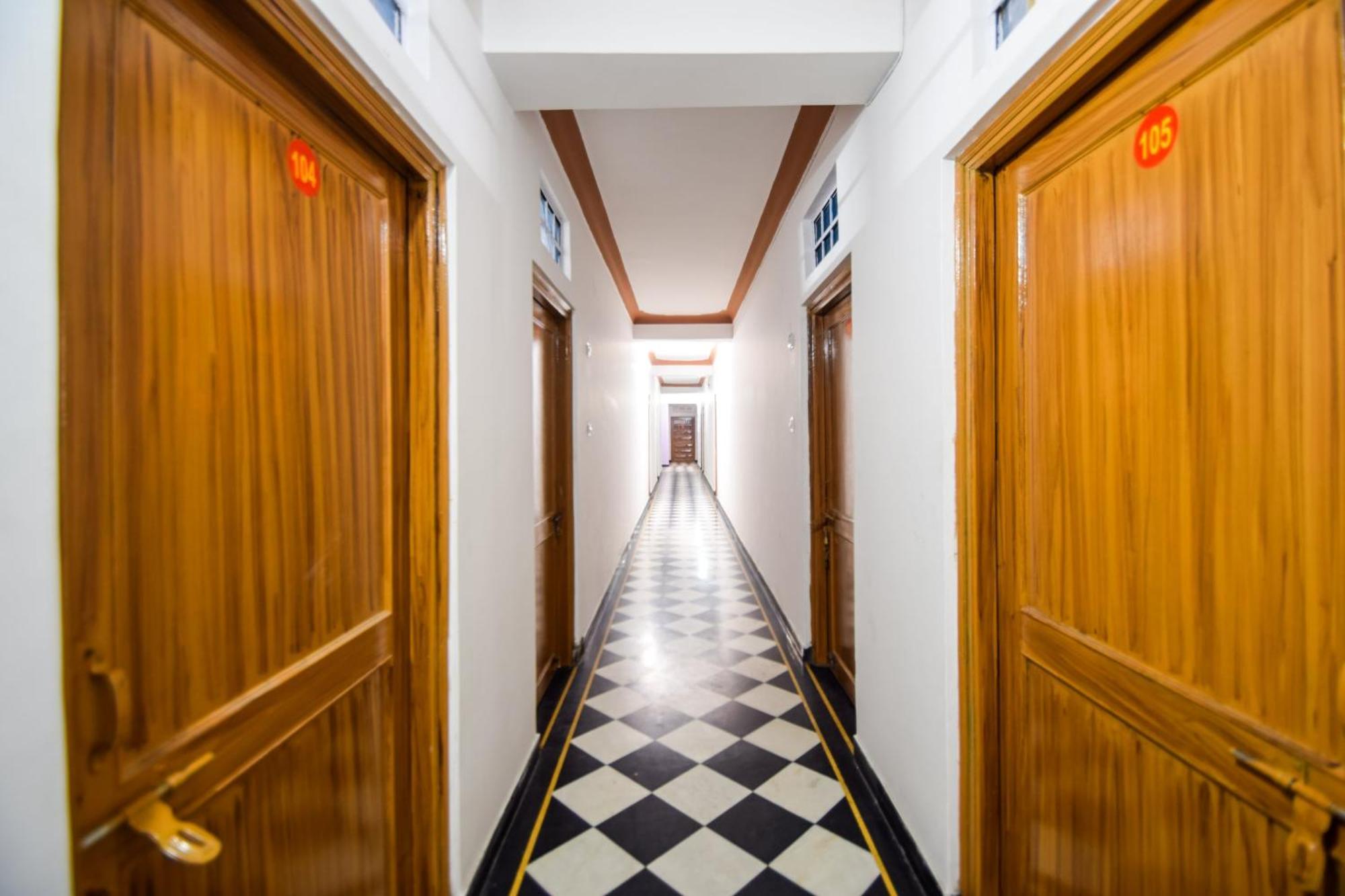 Hotel O Vip Udaipur Eksteriør billede