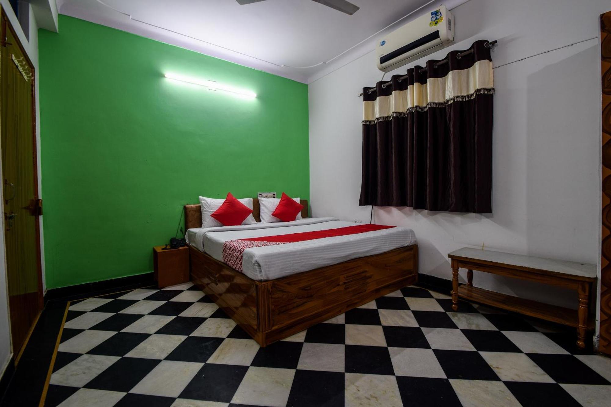 Hotel O Vip Udaipur Eksteriør billede