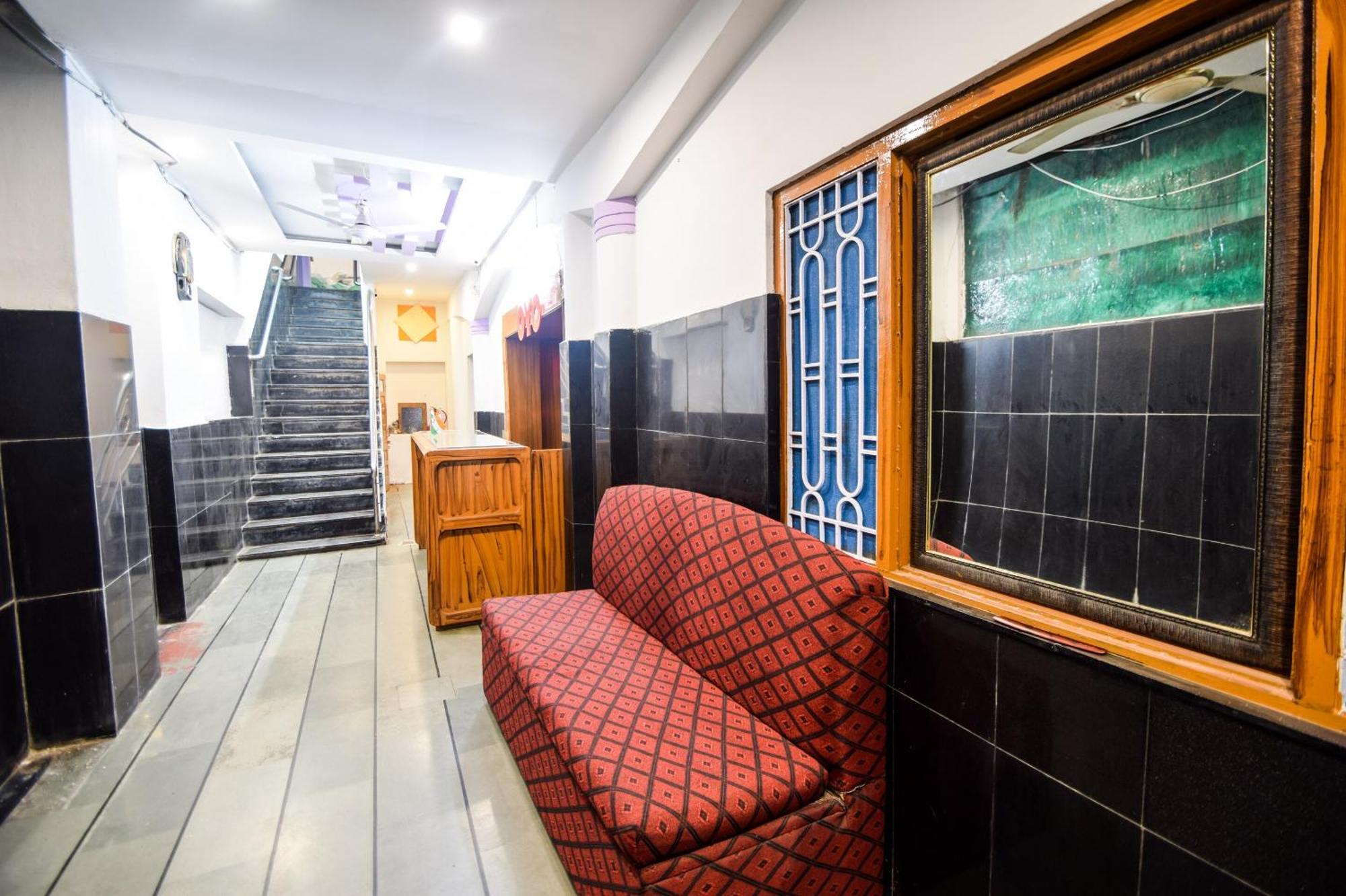 Hotel O Vip Udaipur Eksteriør billede